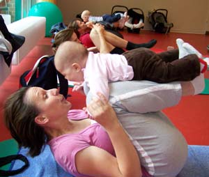 Das Baby ist immer mit dabei.
